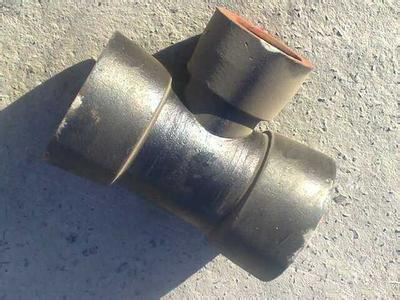 老房子永靖铸铁管下水漏水怎么处理